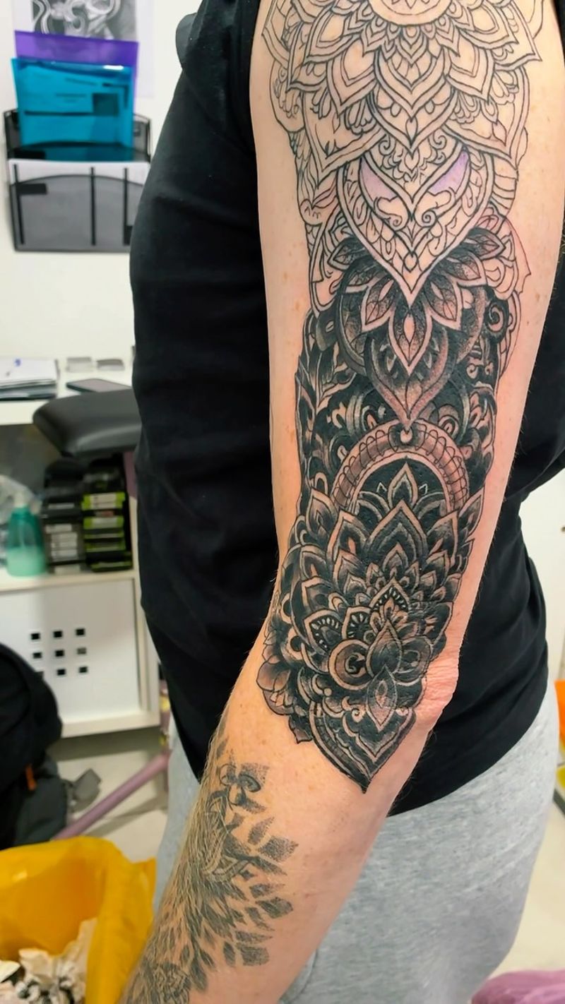 The Dragons Hand Tattoo